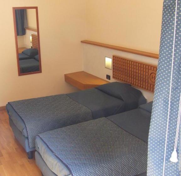 Номер Стандарт Индивидуальный, Ghibellino