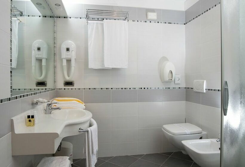 Economy Kamer, Maregolf