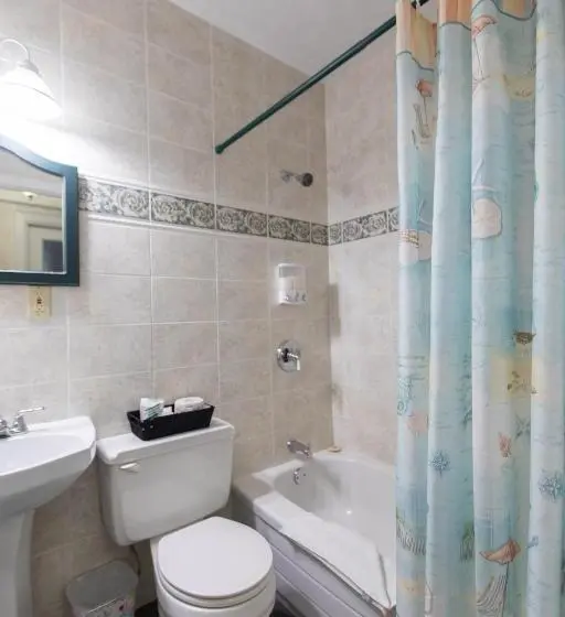 استودیوی استاندارد, Prince Street Suites
