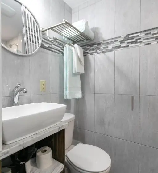 اتاق لوکس, Prince Street Suites