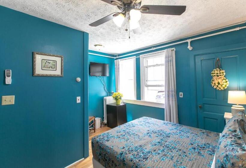 デラックスルーム, Prince Street Suites