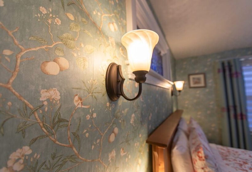 デラックススイート, Prince Street Suites