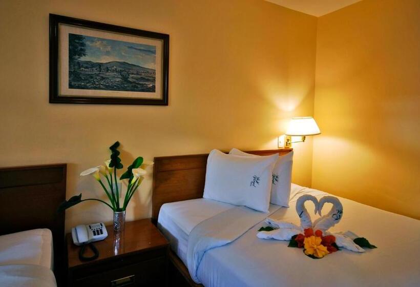 ２ダブルベッドのスタンダードルーム, & Spa Villa Vergel