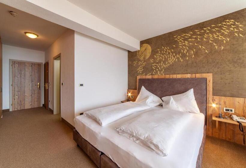 غرفة قياسية, Taushof