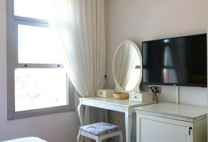 标准间, Triangulo