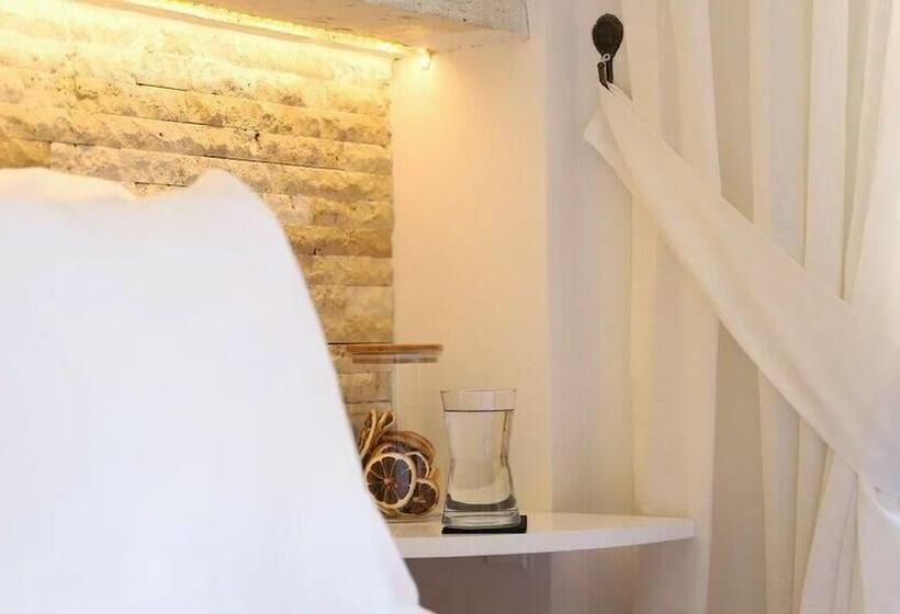 标准间, Triangulo