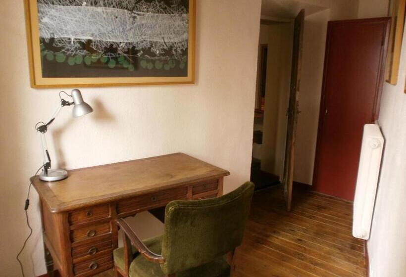 スーペリアースイート, Vidal