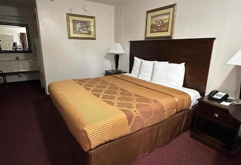 Стандартный Номер Кровать Кинг, Carom Inn Denham Springs  Baton Rouge