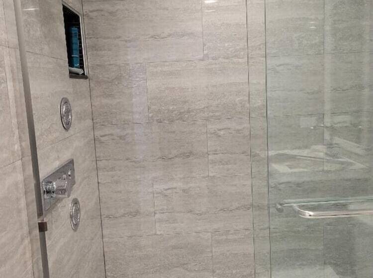 إستوديو قياسى, Ocean Vista Resort