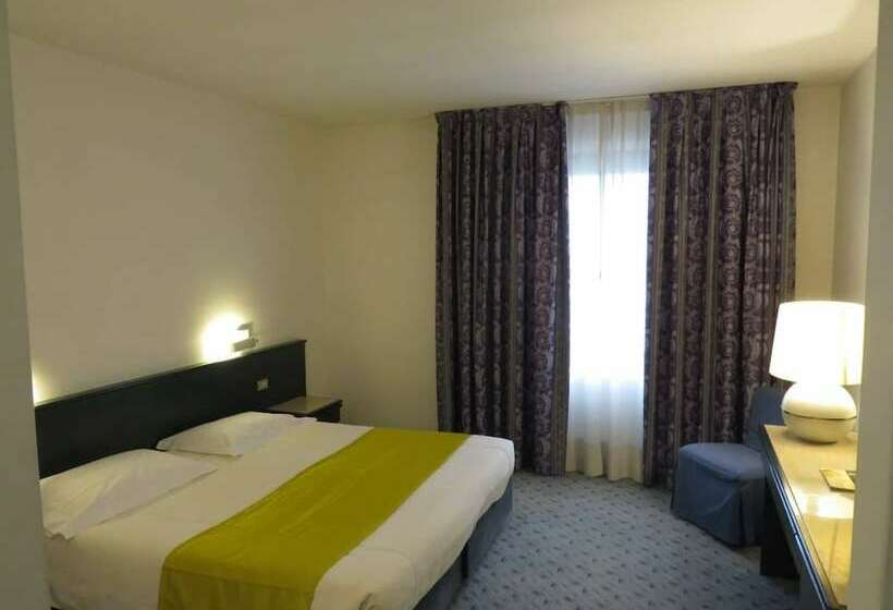 스탠다드 룸, Ristorante Hotel Turandot Magnolia!!!