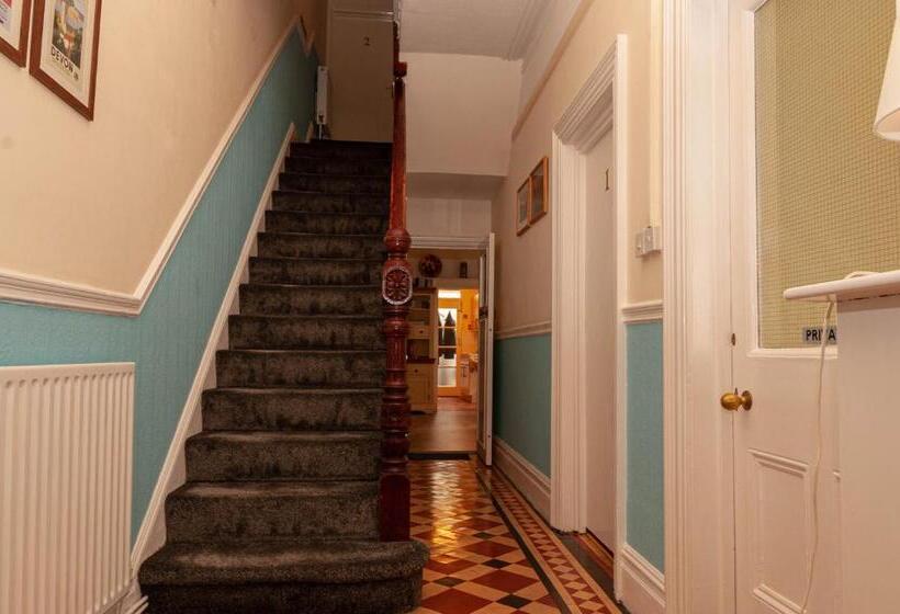 חדר סופריור, St Marguerite