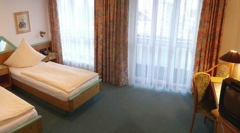 标准间, St. Martin