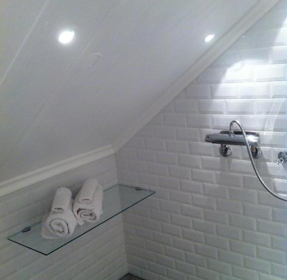 Семейный Номер, Torpet Mon