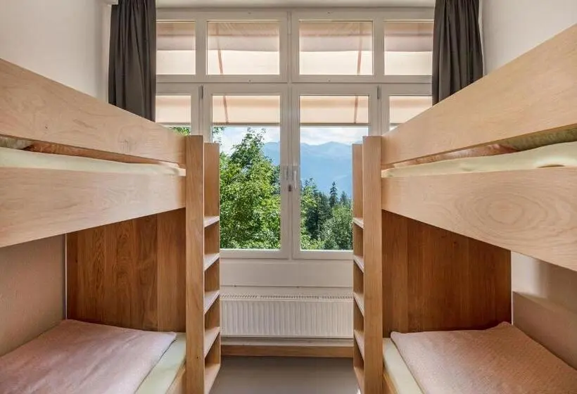 ファミリールーム, Cransmontana Youth Hostel