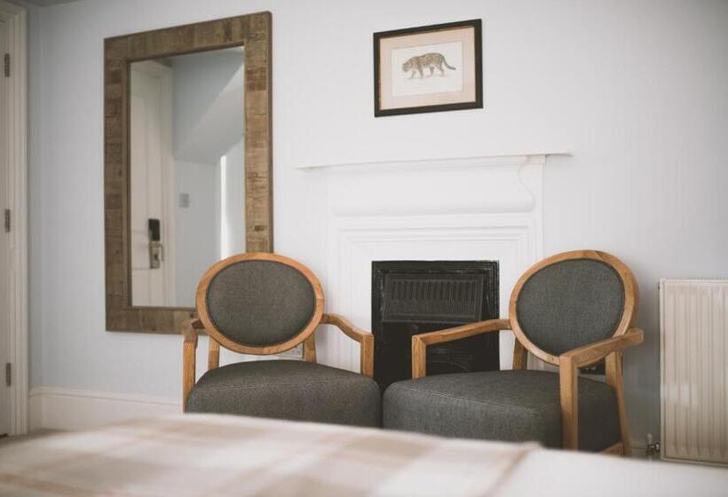 带大床的行政房间, Florence Gardens Boutique Hotel And Restaurant