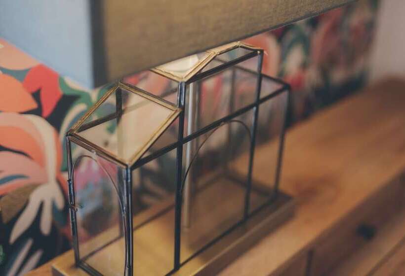 带大床的行政房间, Florence Gardens Boutique Hotel And Restaurant