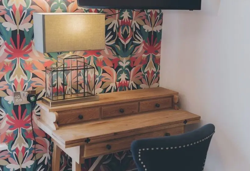 キングサイズベッドのエクゼクティブルーム, Florence Gardens Boutique Hotel And Restaurant