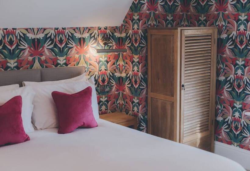 带大床的行政房间, Florence Gardens Boutique Hotel And Restaurant