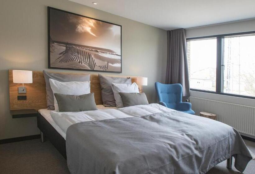 غرفة كومفورت, 6400