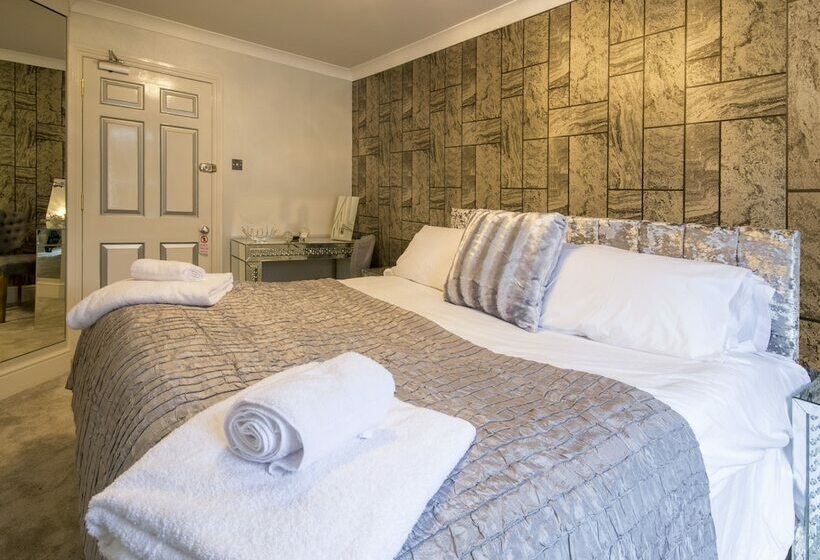 豪华房间, Derby Manor