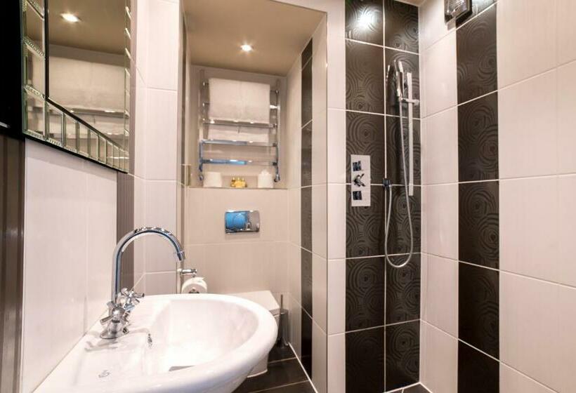 Номер Deluxe, Derby Manor