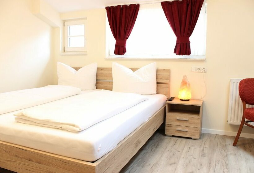 اتاق استاندارد, Garni City