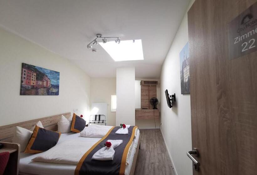 اتاق استاندارد, Garni City