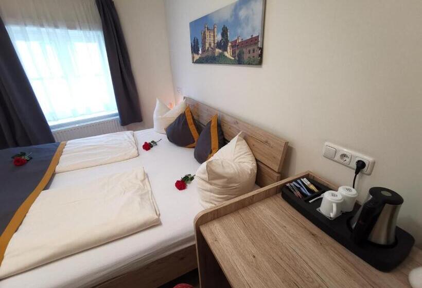 Номер Economy, Garni City
