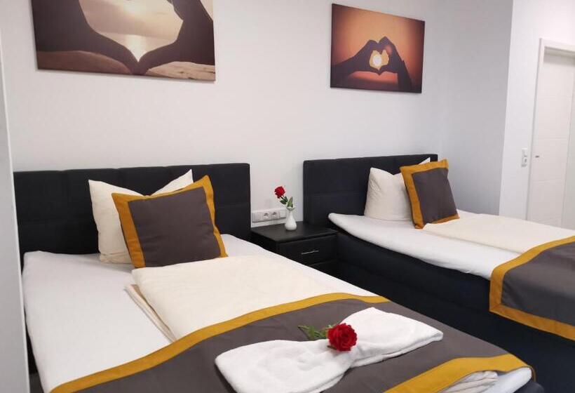 Family Suite, Garni City
