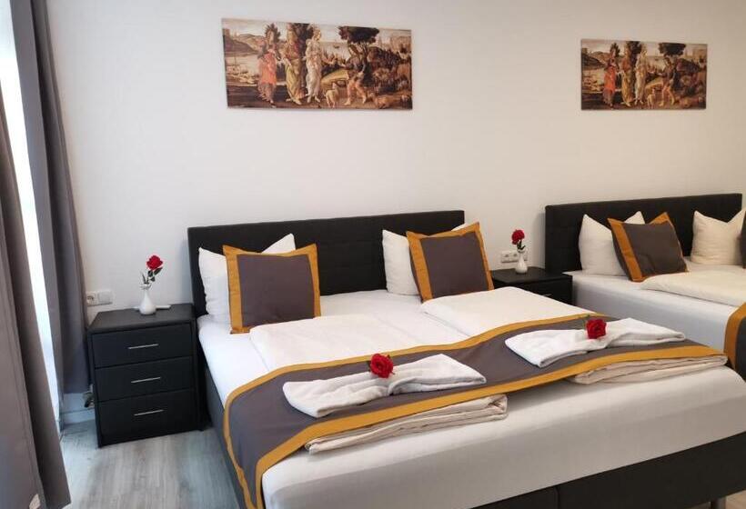 سوییت خانوادگی, Garni City