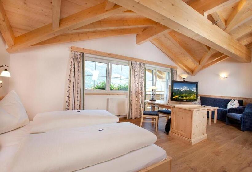 Люкс Повышенной Комфортности, Grundlhof