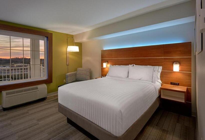 适合残疾人士使用的套间, Holiday Inn Express Pigeon Forge – Sevierville, An Ihg