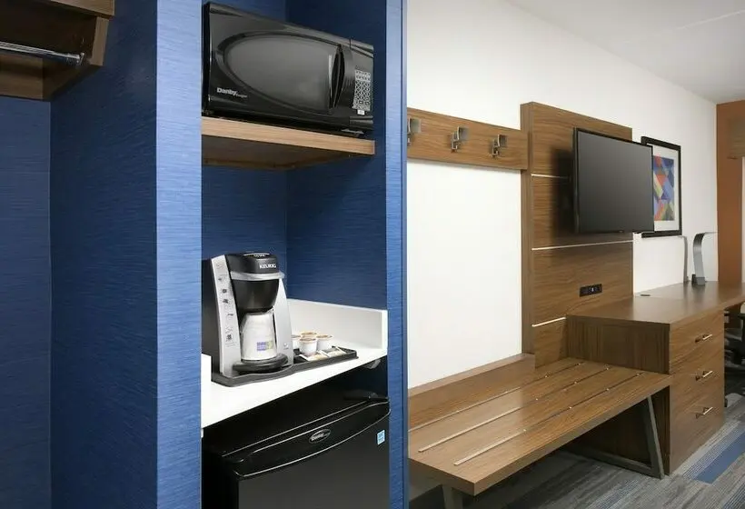 スイート, Holiday Inn Express & Suites San Antonio North Windcrest, An Ihg
