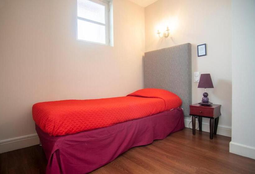 חדר סטנדרט לשלושה, Hôtel Itzalpea