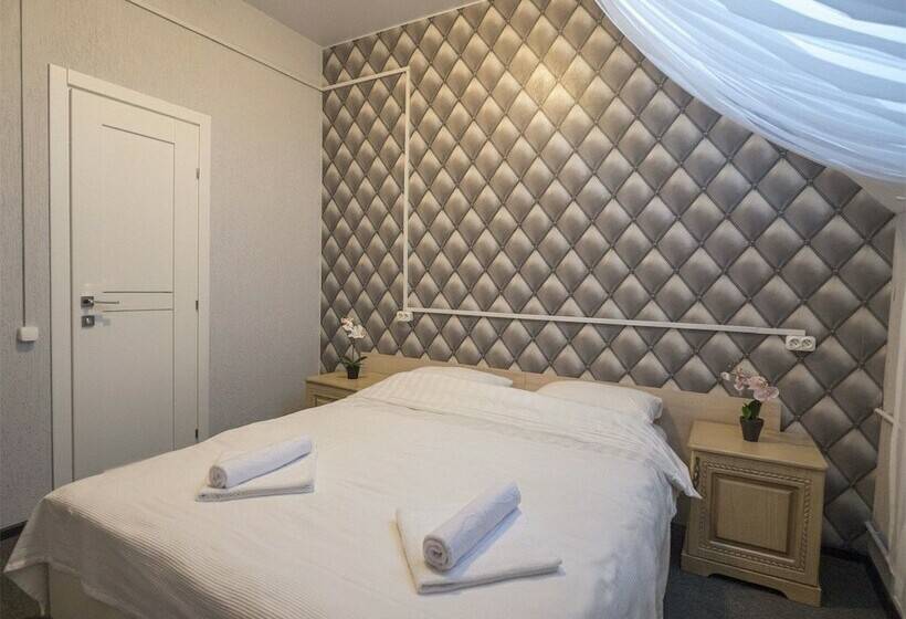 スタンダードルーム, Incity