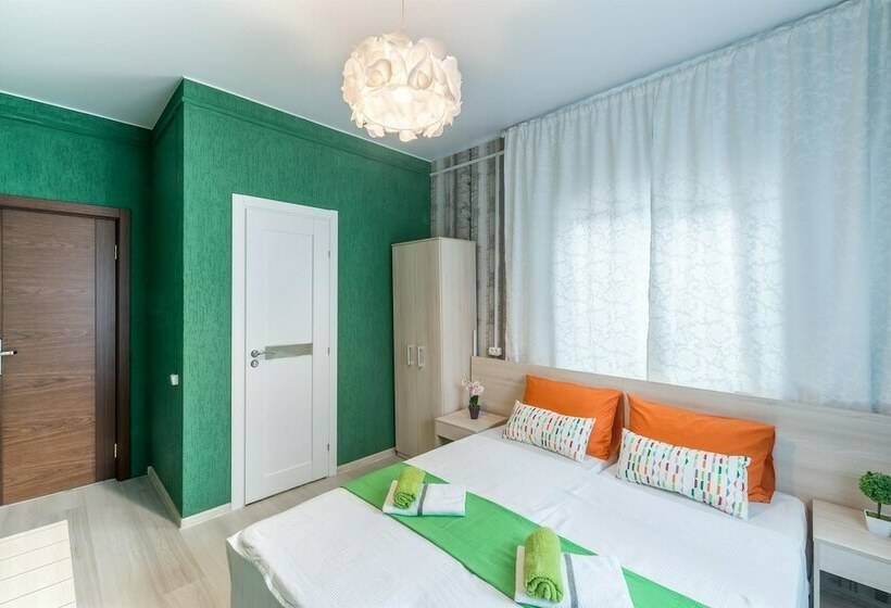 Номер Стандарт, Incity