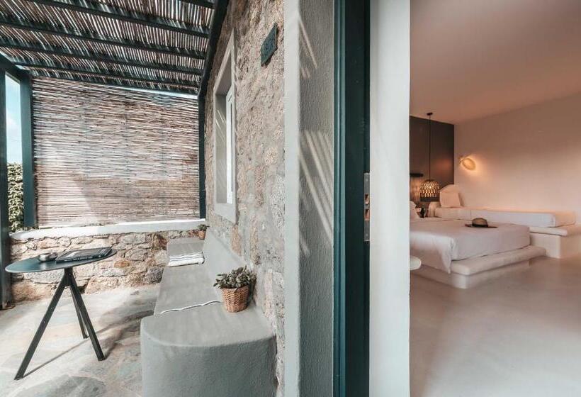 家庭间, My Mykonos