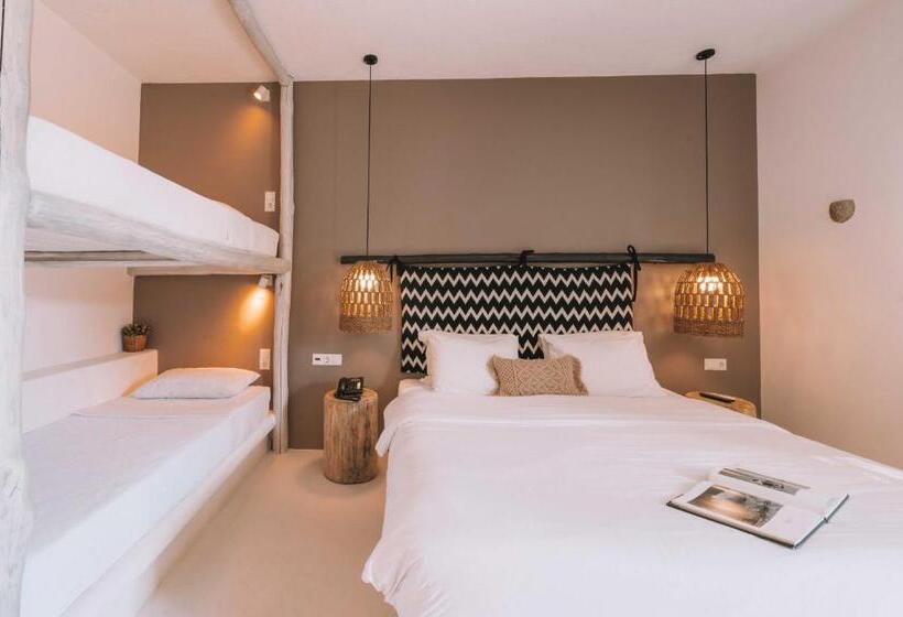 家庭间, My Mykonos