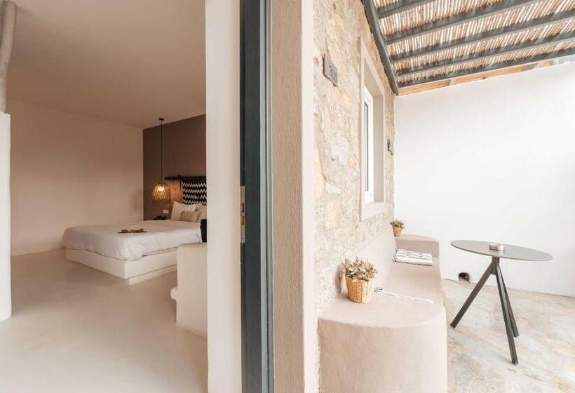 家庭间, My Mykonos