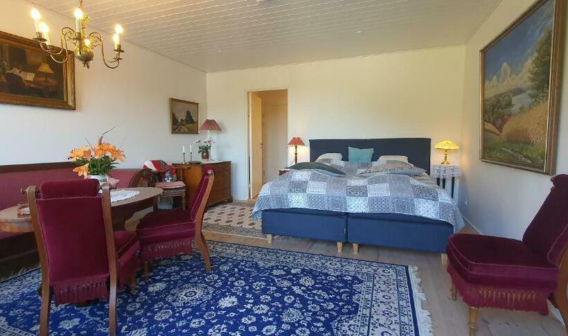 جناح سرير كينج, Næsbydale Bade