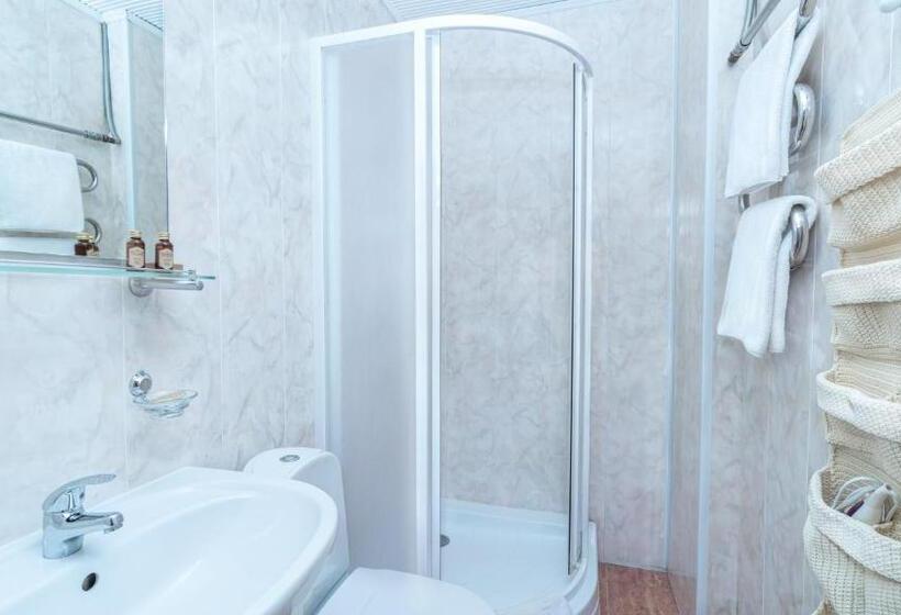 سوییت جونیور, Parus Boutique