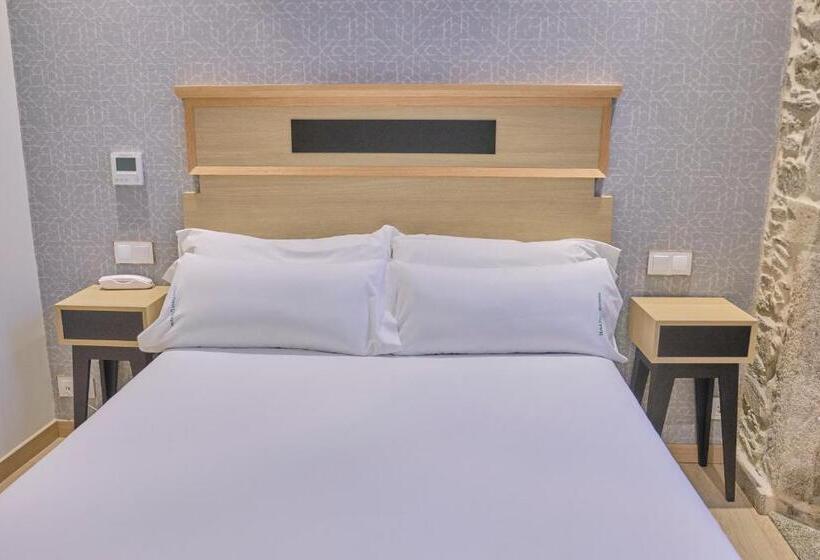 חדר סטנדרט יחיד, Praza Quintana