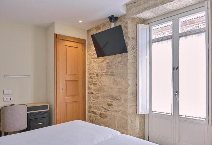 חדר סטנדרט יחיד, Praza Quintana