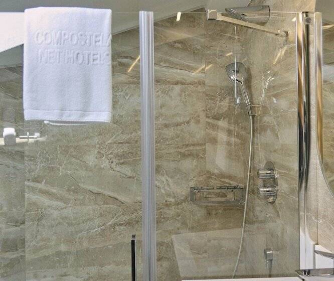 חדר סטנדרט יחיד, Praza Quintana