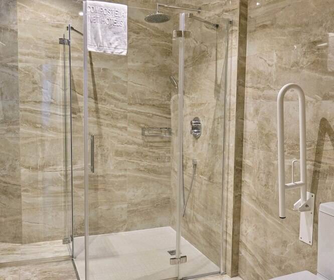 חדר סטנדרט, Praza Quintana