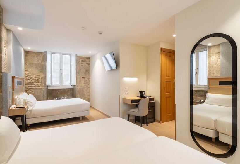 חדר סטנדרט, Praza Quintana