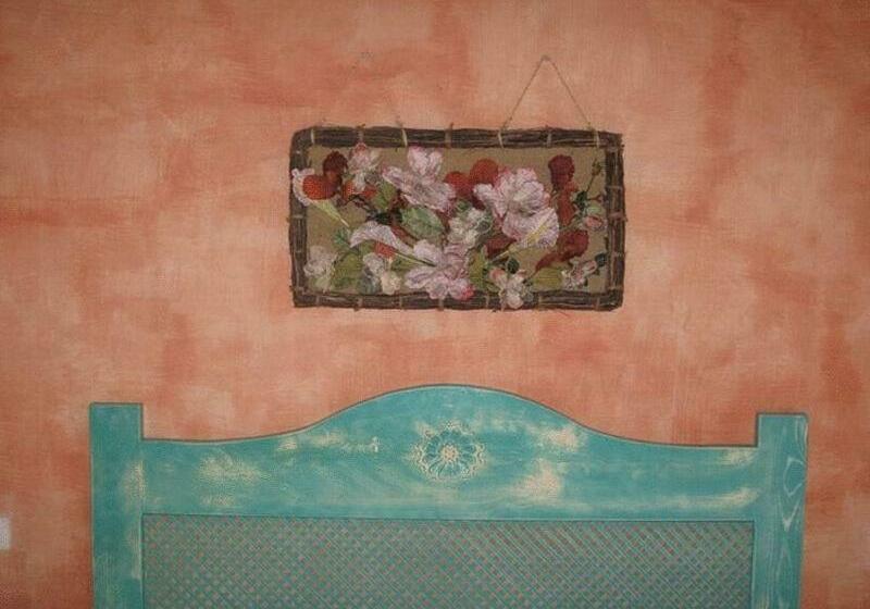 غرفة قياسية, Turismo Rurale Montitundu