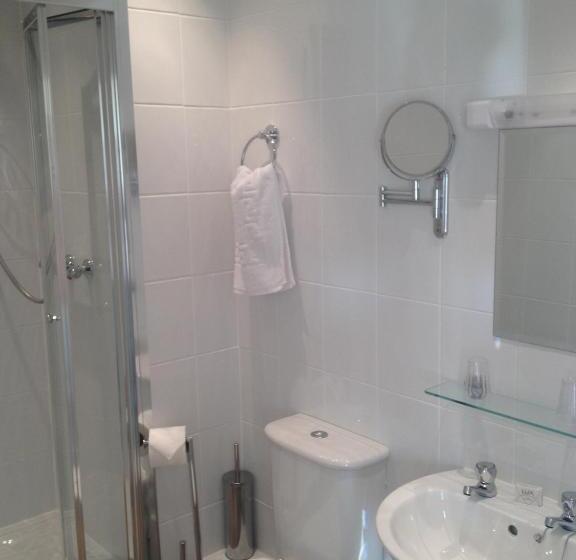 标准间, Winchmore