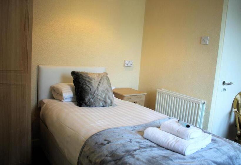 家庭间, Winchmore