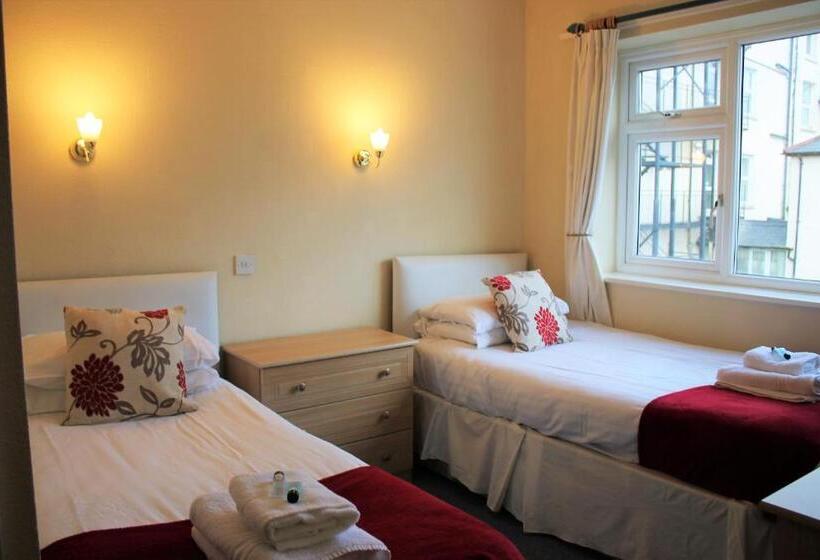 家庭间, Winchmore